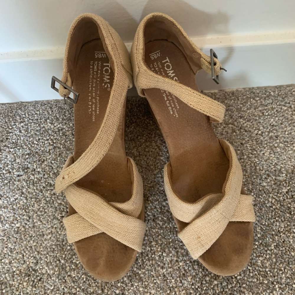 Almost New Tan Toms Wedge Espadrilles